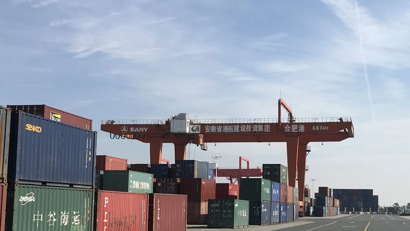 耐高温斗式提升机：揭秘其型号与参数**