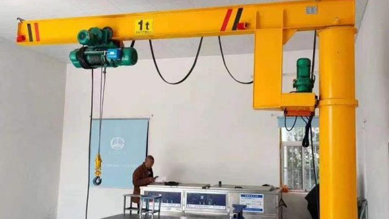 船厂龙门吊起升高度：标准解析与选购要点